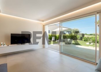 Soggiorno - Three-room apartment via sirio, Quartu Sant'Elena - photo 11