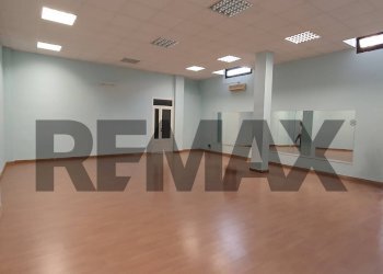 Stanza vuota - Commercial Premises Via Benedetto Croce
26, Quartu Sant'Elena - photo 1