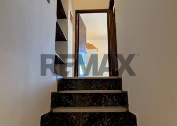 Scale - Independent house VIA GIUSEPPE GARIBALDI
11, Roccastrada - photo 8