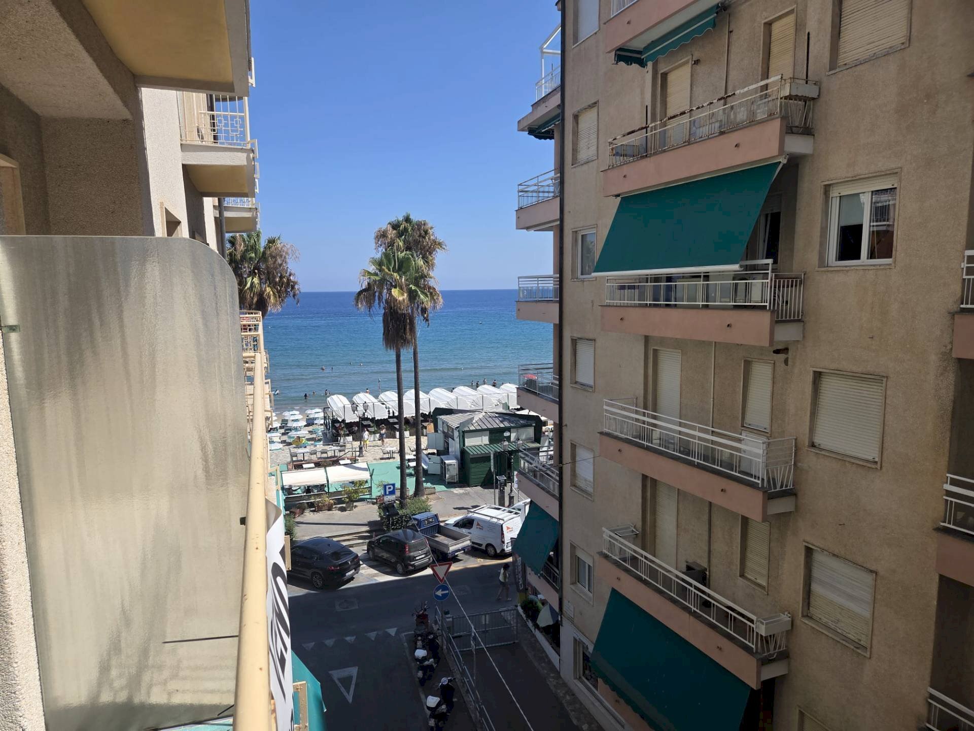 Foto 1 - Appartamento Via Don Piccagli
 
4, Alassio - foto 1