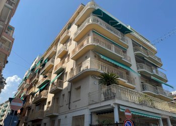 Foto 2 - Appartamento Via Don Piccagli
 
4, Alassio - foto 2