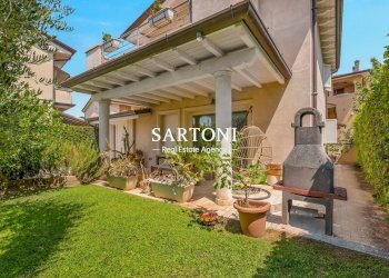 Foto 1 - Villa Via del Paduletto, Camaiore - photo 1