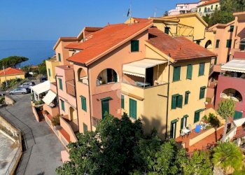Two-room apartment Via Bonfante, Cipressa - photo 2