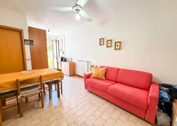 Two-room apartment Via Bonfante, Cipressa - photo 14