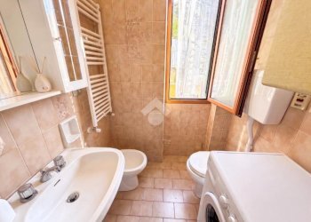 Two-room apartment Via Bonfante, Cipressa - photo 24