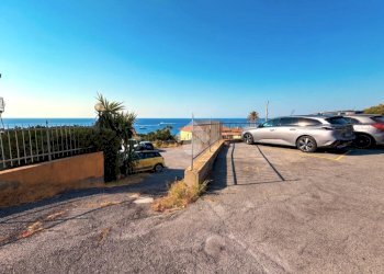 Two-room apartment Via Bonfante, Cipressa - photo 30