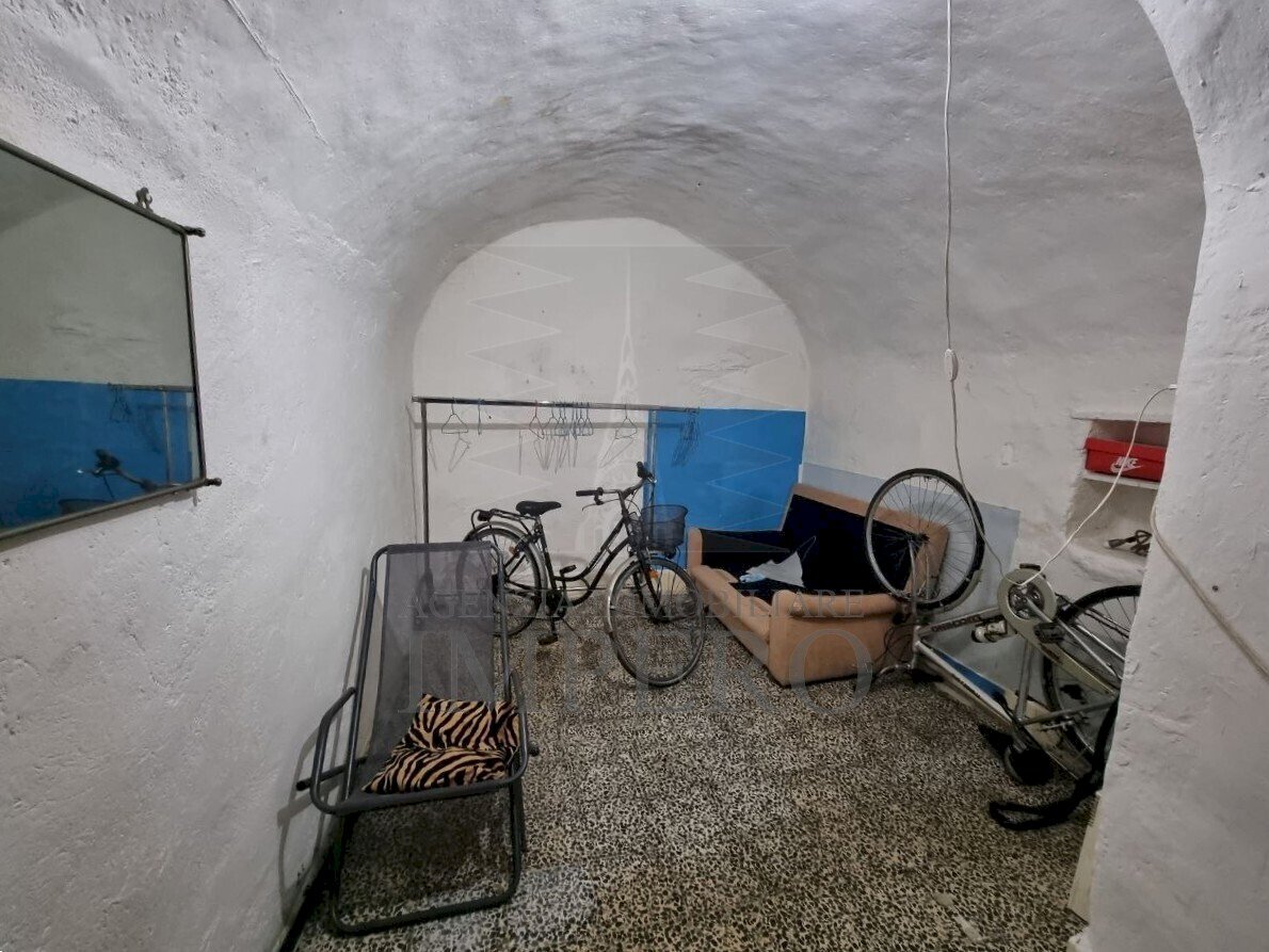 20.jpg - Portion of a house Via Aprosio 7 bis, Vallecrosia - photo 2