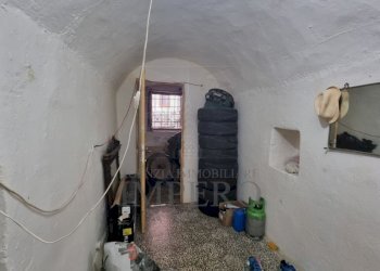 18.jpg - Portion of a house Via Aprosio 7 bis, Vallecrosia - photo 3
