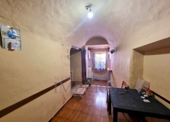13.jpg - Portion of a house Via Aprosio 7 bis, Vallecrosia - photo 9