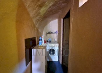 14.jpg - Portion of a house Via Aprosio 7 bis, Vallecrosia - photo 10