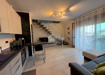 Three-room apartment Via Loreto, Lanzo Torinese - photo 16
