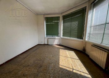Four-room apartment Lungostura Ventiquattro Maggio 13, Cuneo (neighborhood Centro) - photo 4