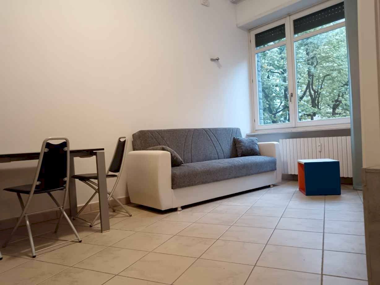 Two-room apartment Via Dante Livio Bianco, Cuneo (neighborhood San Paolo) - photo 1