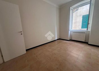 Quadrilocale Via Bobbio, Genova (zona Marassi) - foto 8