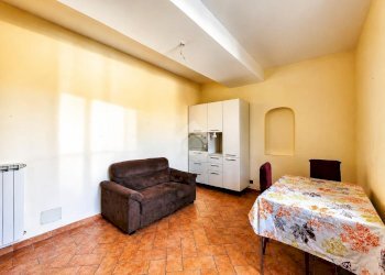 Trilocale Via Giuseppe Saredo, Savona (zona Fornaci) - foto 16