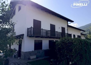 Villa a Schiera XXV Aprile, 110, Oulx - foto 1