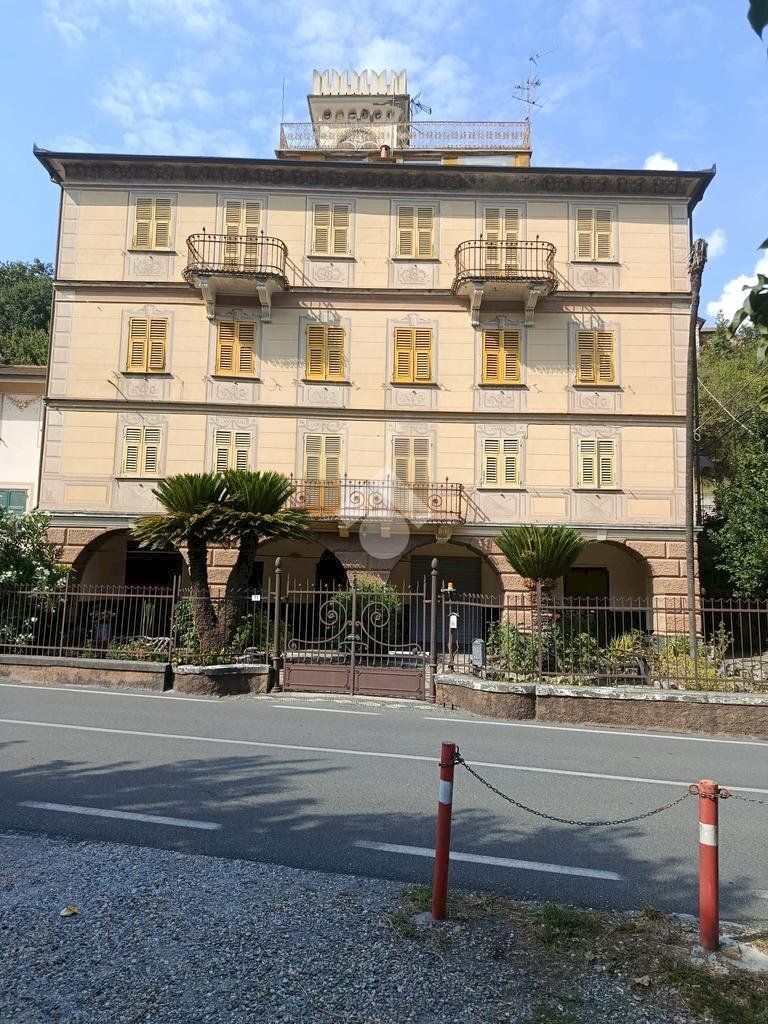 Villa Via gallinaria, Moconesi - photo 1