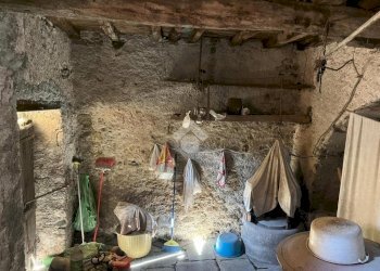 Rustic Via San Lorenzo, Ne - photo 16