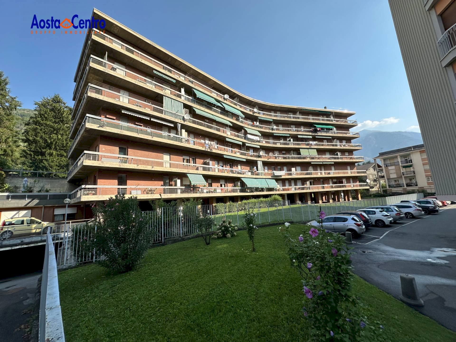 Foto 1 - Four-room apartment Via Parigi
 
33, Aosta - floor plans 1