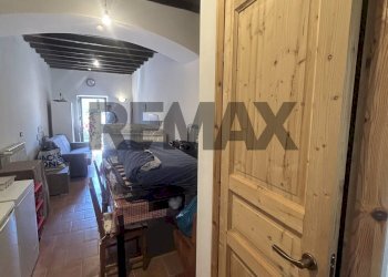 Hall / corridoio - Appartamento via Geirato
58, Genova - foto 17