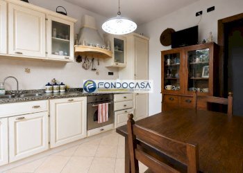 cucina abitabile - Semi-detached house Via Concordia
 
100, Pietrasanta - photo 6