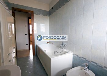 bagno camera - Semi-detached house Via Concordia
 
100, Pietrasanta - photo 17