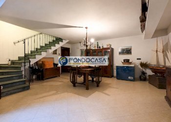 taverna - Semi-detached house Via Concordia
 
100, Pietrasanta - photo 21