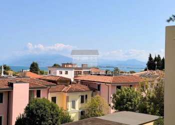 Foto 3 - Quadrilocale Via Bonvicino
 
16, Desenzano del Garda - foto 3