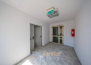 Stanza non arredata - Office viale Otranto, Lecce - photo 11