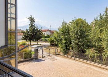 Balcone - Appartamento via Bisalta, 30, frazione Madonna Delle Grazie, Cuneo - foto 13