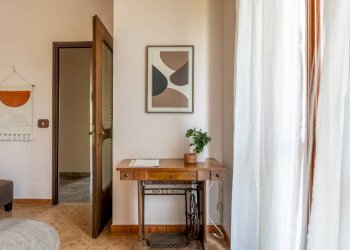 Camera da letto - Appartamento via Bisalta, 30, frazione Madonna Delle Grazie, Cuneo - foto 27