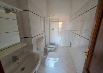Bagno - Appartamento via Vittorio Veneto, Chiavari - foto 12