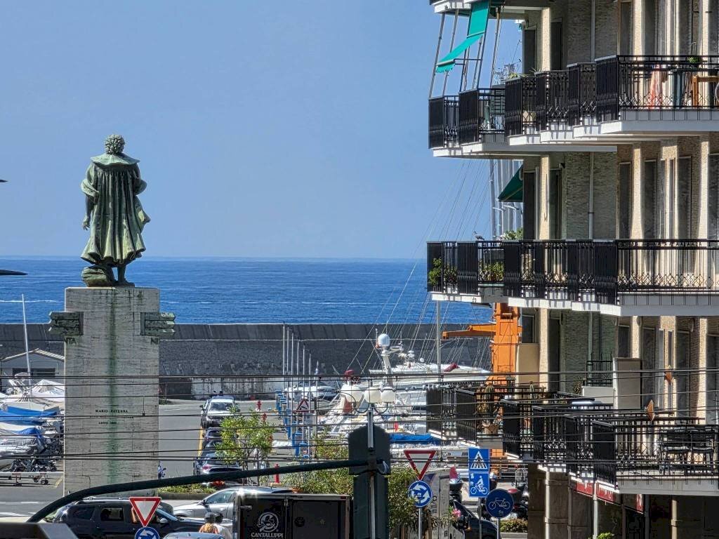 Zona - Appartamento corso Giuseppe Garibaldi, Chiavari - foto 1