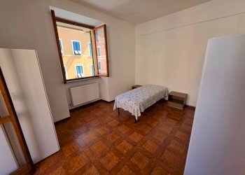 Camera da letto - Appartamento corso Giuseppe Garibaldi, Chiavari - foto 10