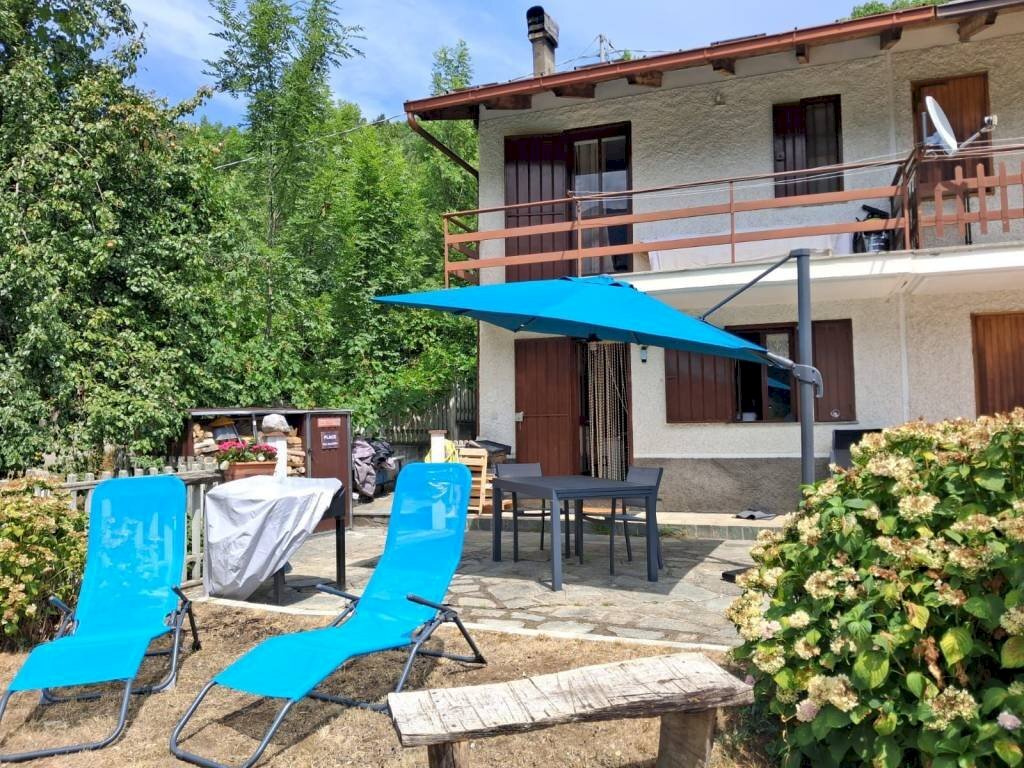 Facciata - Casa indipendente Borgo Tetto Gheina, Roaschia - foto 1