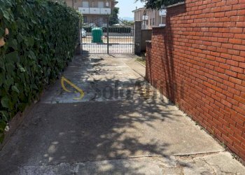 POSTO AUTO - Appartamento Via delle Medaglie d' Oro 6, Collesalvetti - foto 3