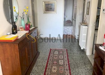 CORRIDOIO DI INGRESSO - Appartamento Via delle Medaglie d' Oro 6, Collesalvetti - foto 4
