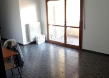 20150313_164951_resized.jpg - Four-room apartment Sesto Fiorentino - photo 5