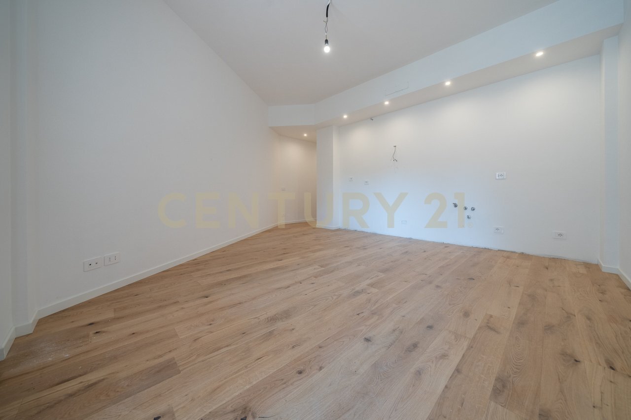 4 - Three-room apartment Via Carlo Dossi 80, Roma - photo 2