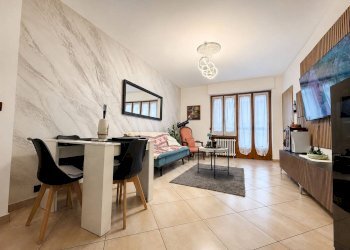 Four-room apartment Vinovo - photo 2
