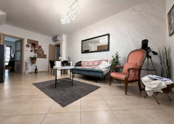 Four-room apartment Vinovo - photo 3