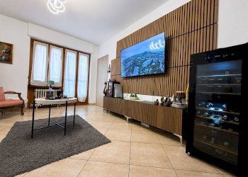 Four-room apartment Vinovo - photo 4
