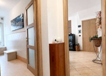Four-room apartment Vinovo - photo 15