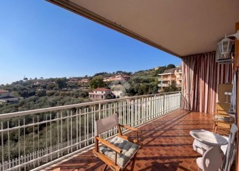Four-room apartment Via provinciale, Costarainera - photo 3