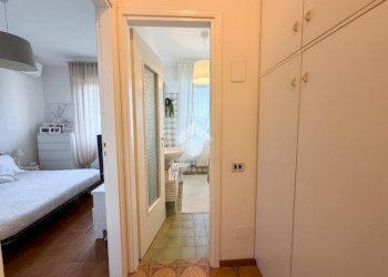 Four-room apartment Via provinciale, Costarainera - photo 23