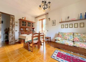 Two-room apartment Via Benedetto Antonio Pozzallo, Oulx - photo 9