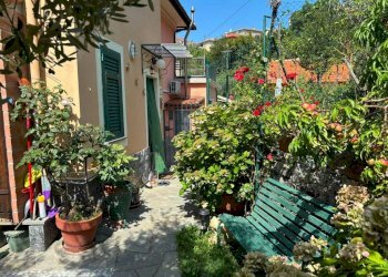 Giardino - Villa a Schiera Sant'Olcese - foto 1