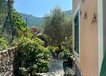 Giardino - Villa a Schiera Sant'Olcese - foto 2