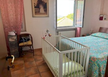 Camera da letto - Villa a Schiera Sant'Olcese - foto 13