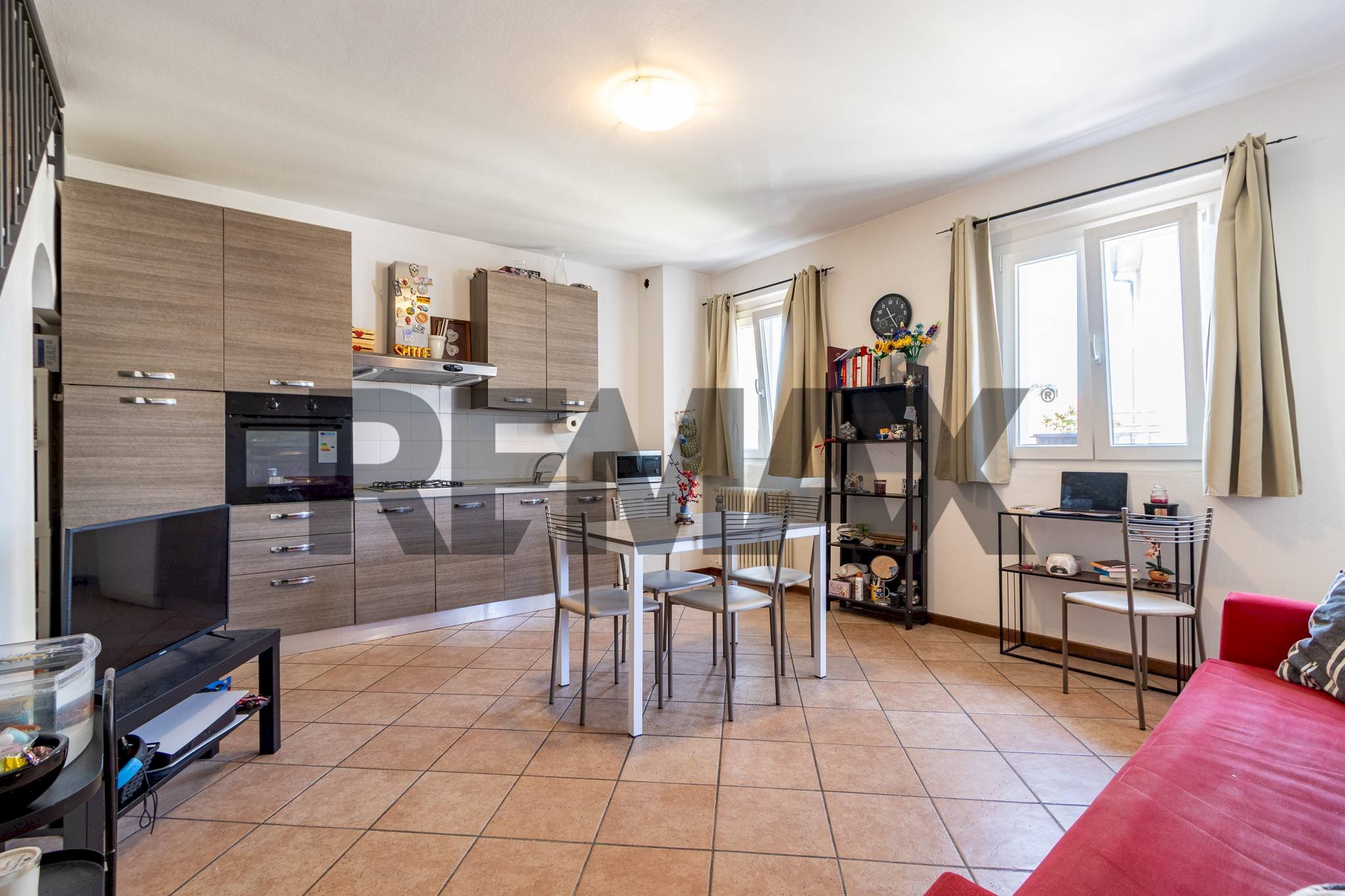 Sala da pranzo - Two-room apartment via Milano
40, Cantù - photo 2
